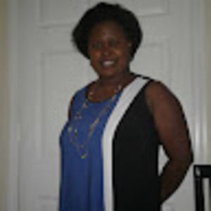 Meet your Posher, Leonor